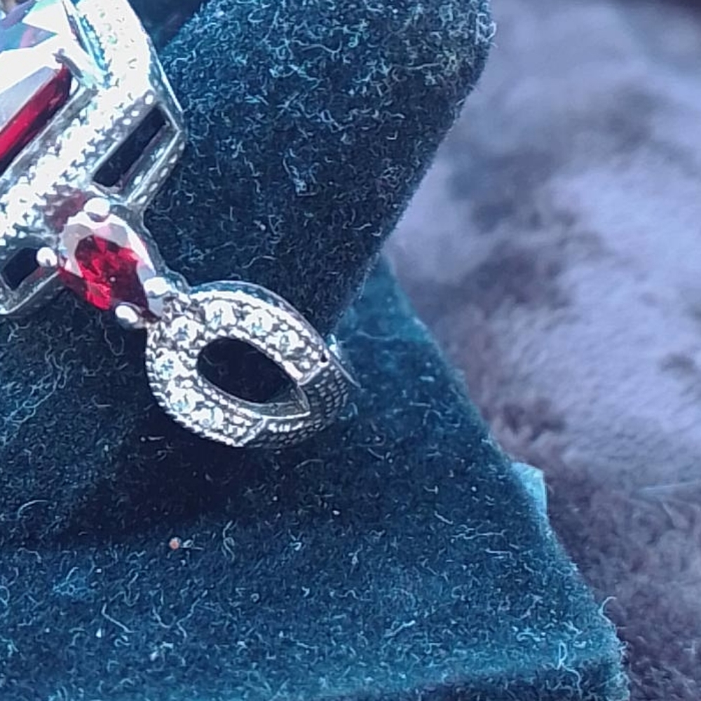 NEW  RUBY/ WHITE  TOPAZ  RING! - Picture 2 of 6